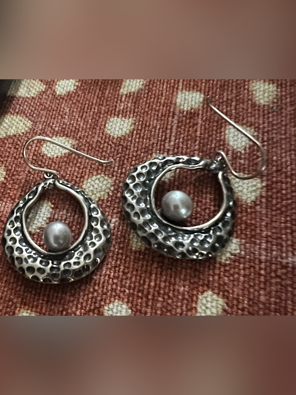 VTG Israel Didae Shablool Hammered 925 Sterling Silver Pearl Dangle Earrings